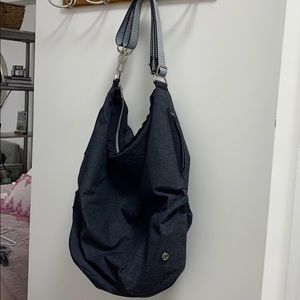 Lululemon go go go tote, navy blue